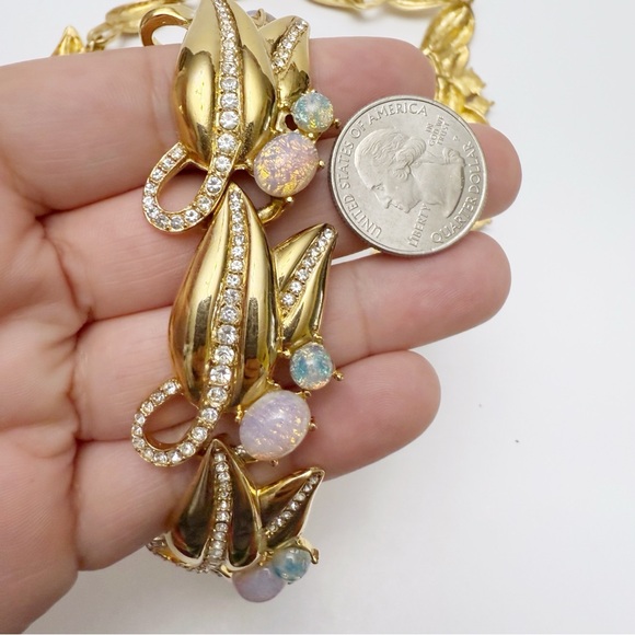 Vintage Foiled Faux Opal Glass Cabochon Rhinestone Leaf Necklace & Bracelet Set - Picture 12 of 16